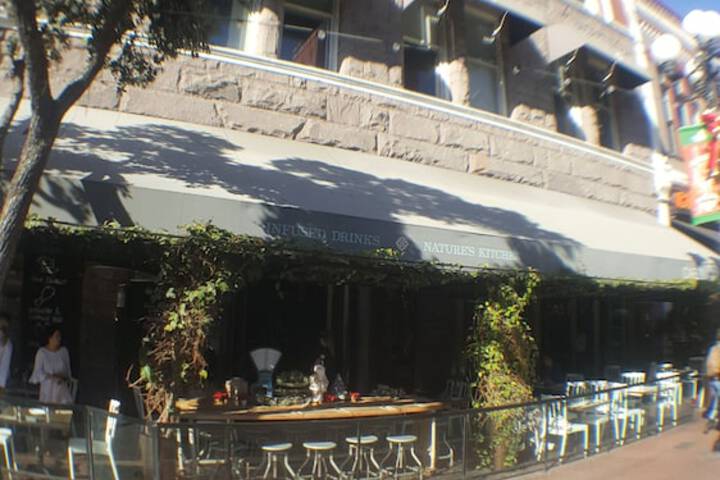 Cafe