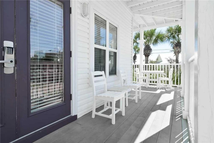 Terrace/Patio 7 of 17