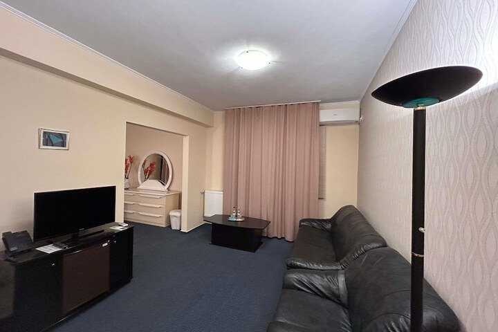 Room 39 of 151