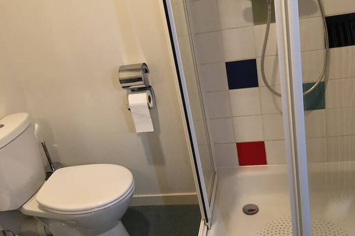 Room 30 of 44