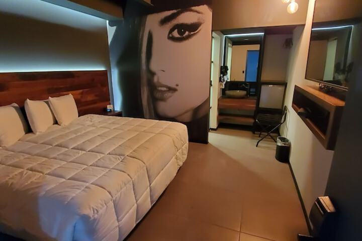 Room 11 of 45