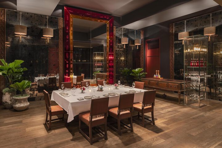 Dining 89 of 150