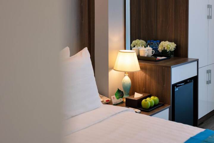 Room 15 of 46
