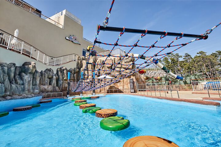 Pool 117 of 181
