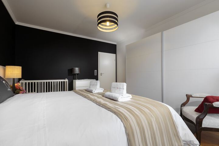 Room 29 of 645