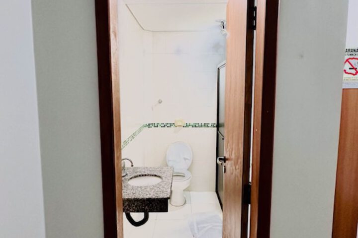Room 29 of 61