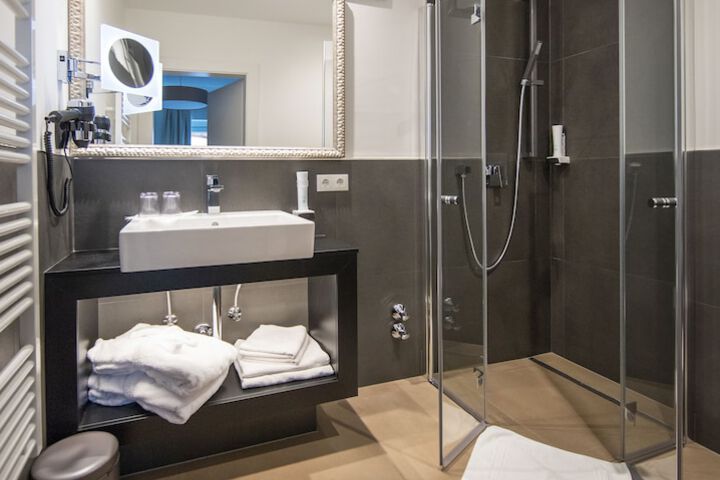 Bathroom Interior Photo