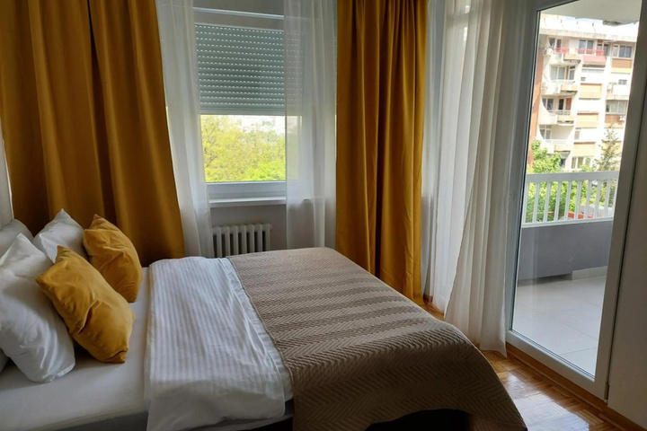 Room 2 of 13