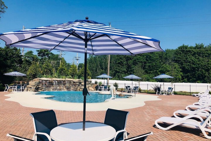 Pool 59 of 63