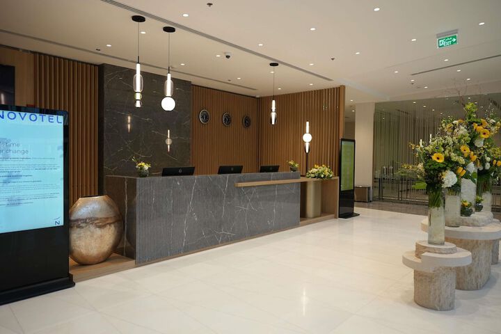 Hotel 77 of 79