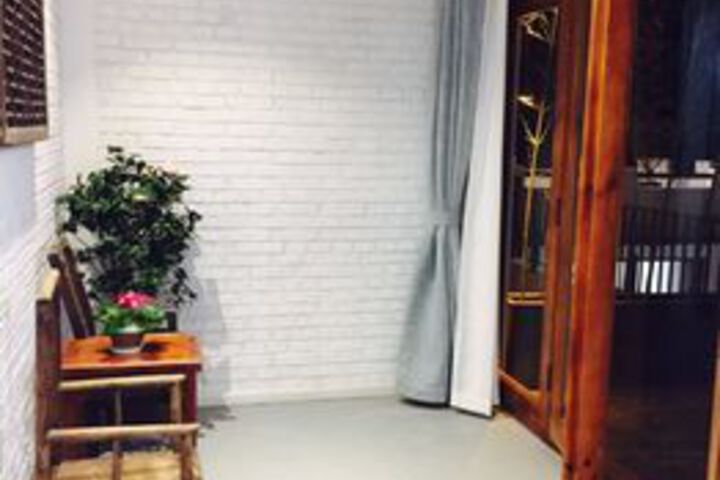 Room 15 of 23