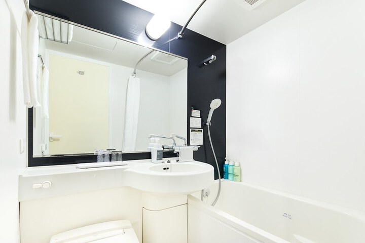 Clean Restrooms