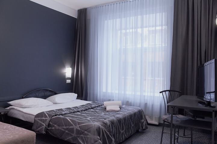 Room 21 of 45