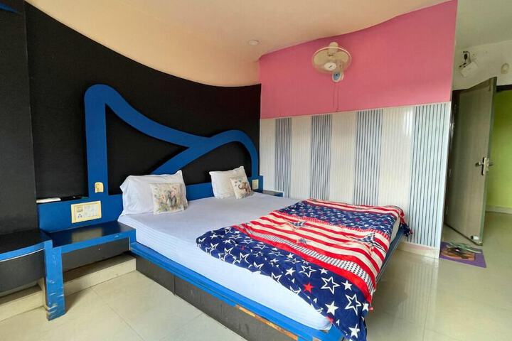 Room 46 of 94