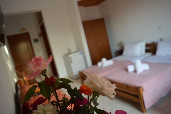 Room 14 of 110
