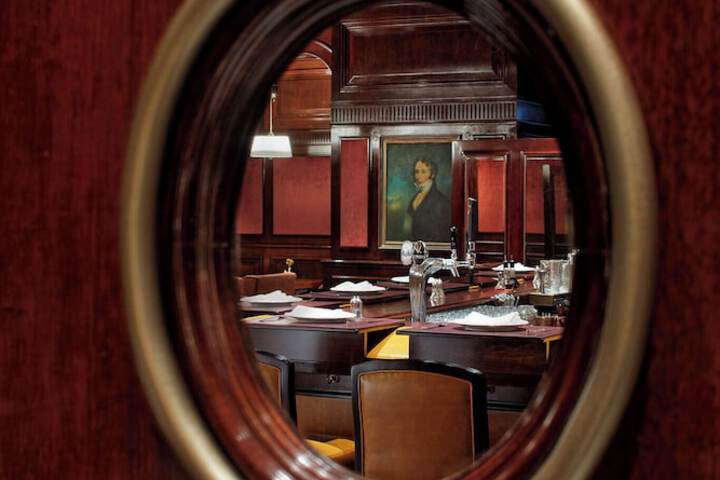 Dining 115 of 144