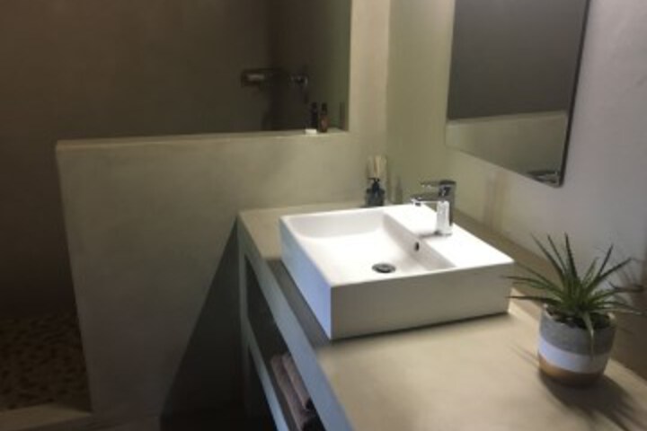 Room 14 of 35