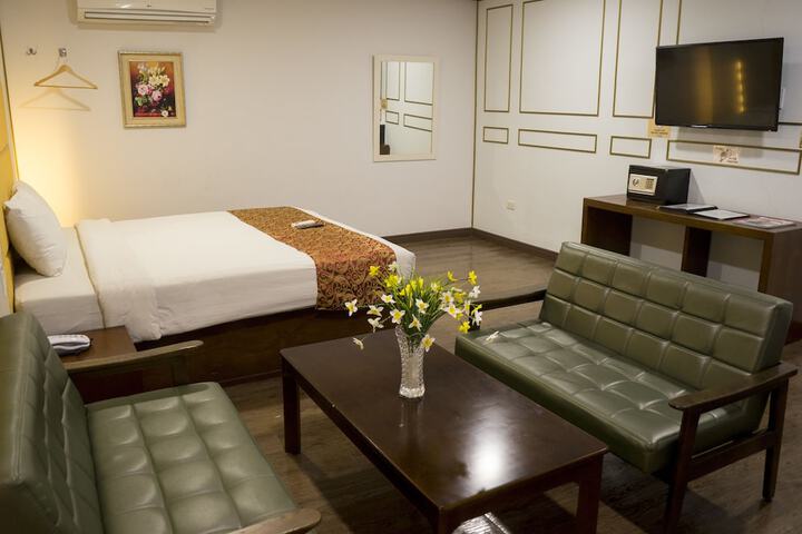 Room 58 of 98