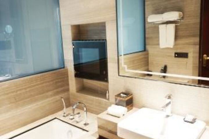 Hotel 64 of 88