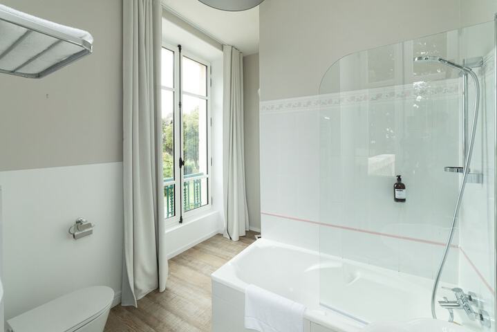 Bath Amenities