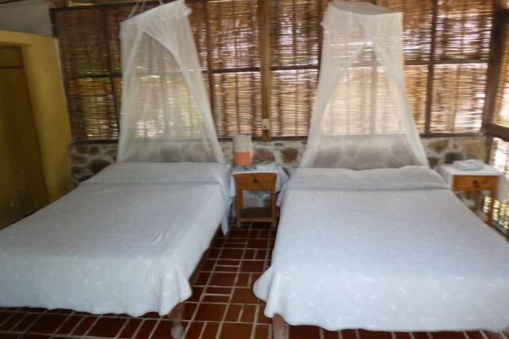 Room 5 of 34