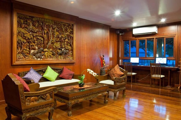 Hotel Interior 4 of 42