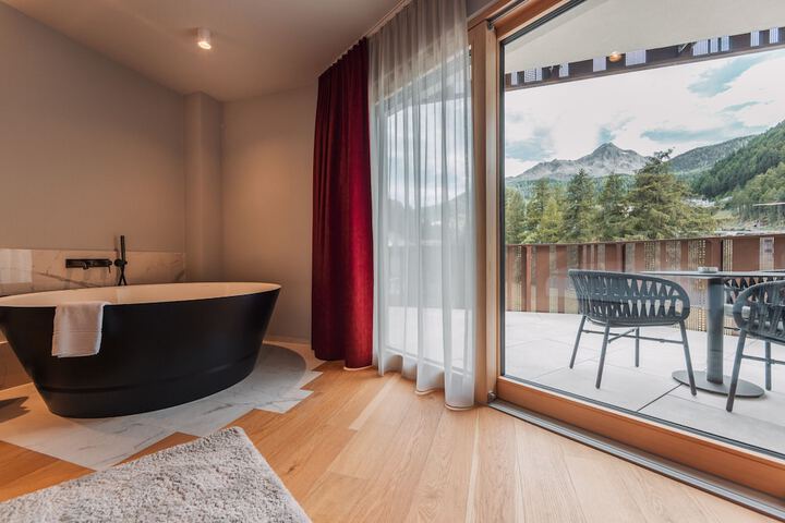 Room 45 of 105