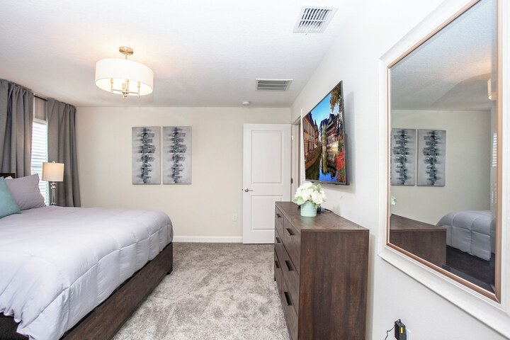 Room 19 of 55