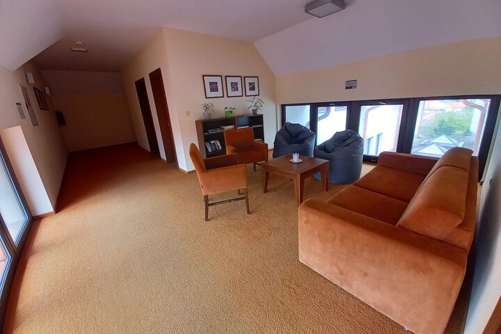 Ballroom/Hall 40 of 48