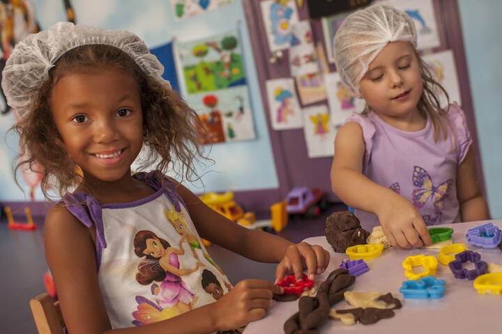 Childrens Activities 109 of 165