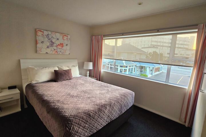 Room 50 of 175