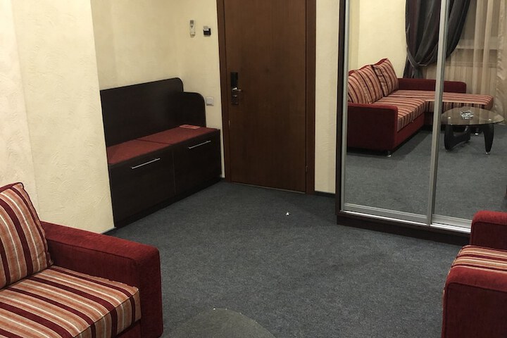 Room 7 of 78