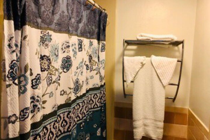 Room 6 of 26