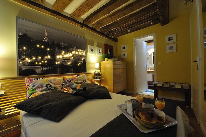 Room 46 of 648