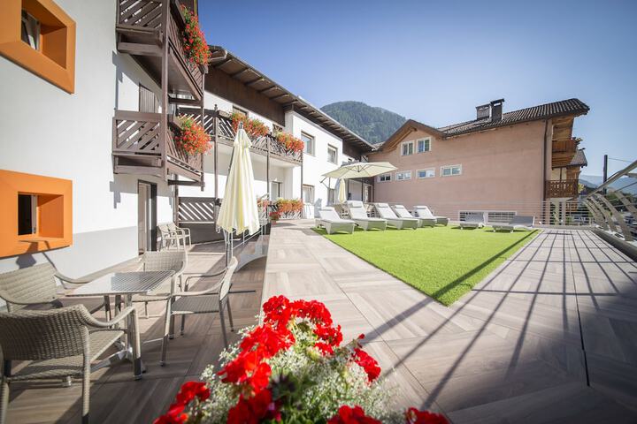 Terrace/Patio 91 of 92
