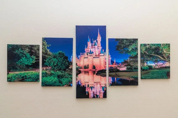 Room 11 of 28