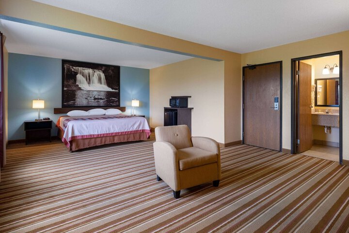 Room 21 of 36