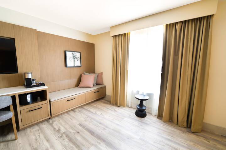 Room 22 of 58