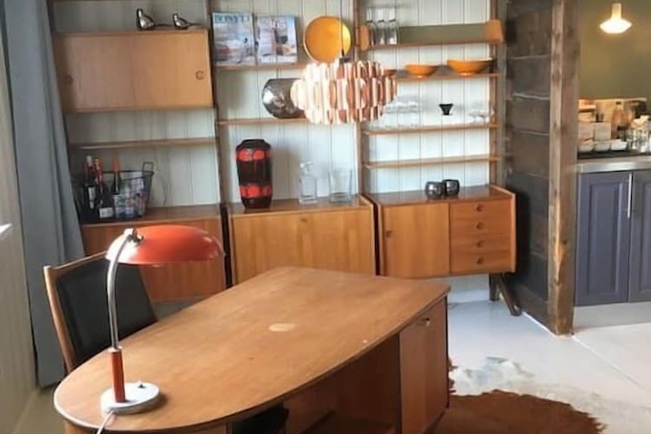 Room 5 of 15