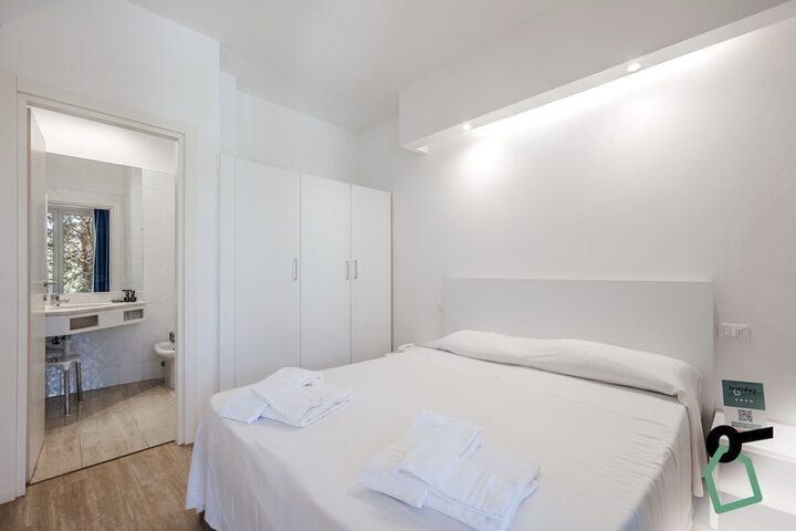 Room 8 of 59