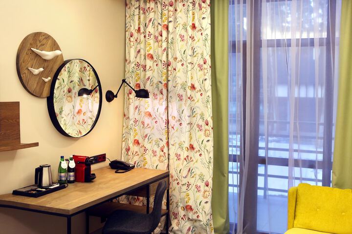 Room 18 of 135
