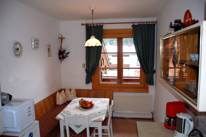 Room 45 of 103