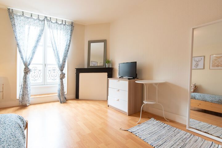 Room 21 of 21