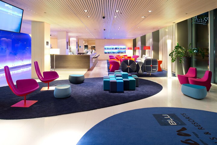 Hotel Lobby