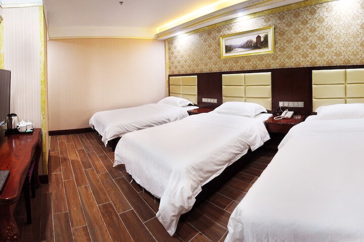 Room 7 of 20