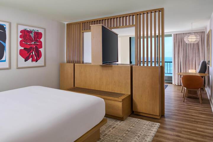 Room 59 of 192