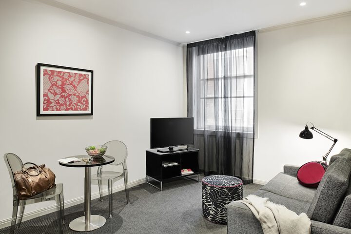 Room 16 of 26