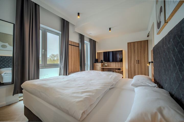 Room 6 of 70