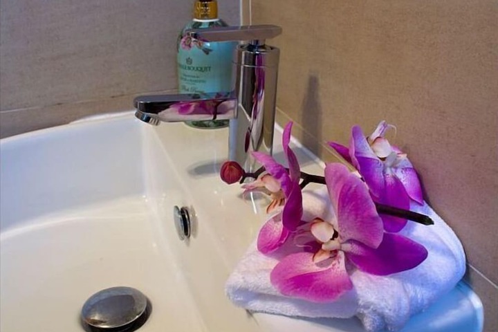 Clean Restrooms