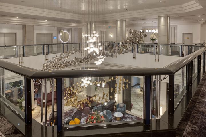 Hotel Interior 22 of 190
